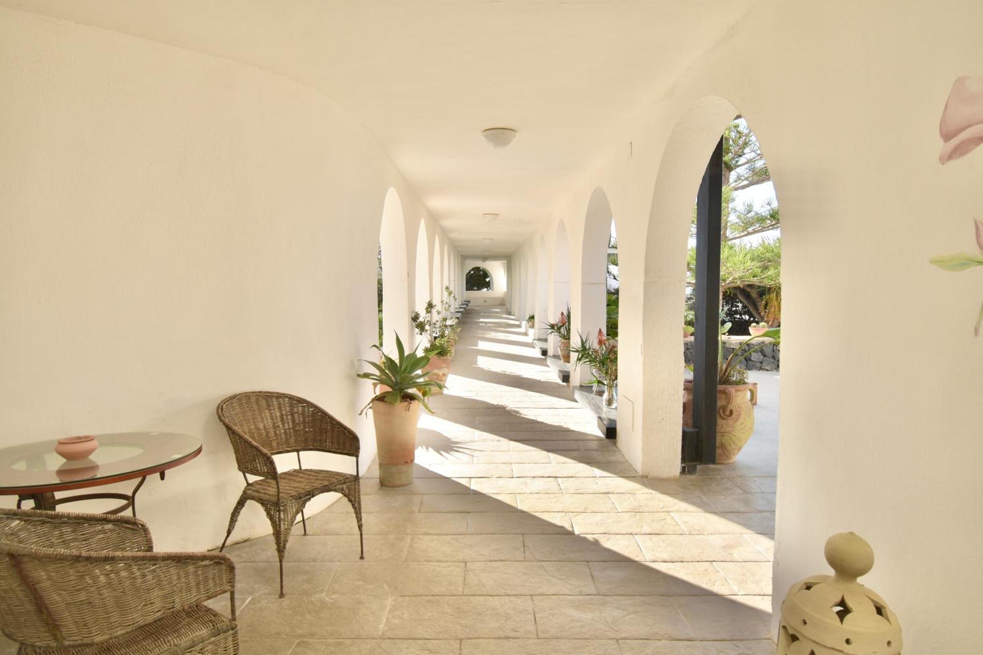 Cossyra Hotel Madonna Delle Grazie Exterior foto
